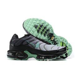 CT1619-001 Män Air Max Plus Tn Svart Grön Skor 