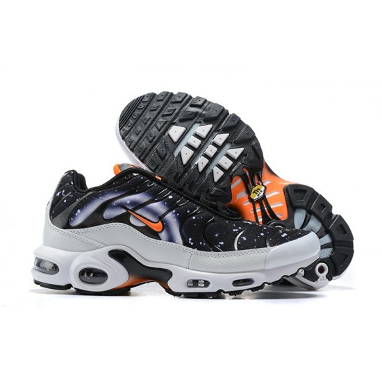 CW6019-001 Män Air Max Plus Tn Svart Grå Supernova Skor