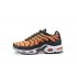 BQ4629-001 Män Air Max Plus Tn Svart Orange Skor 