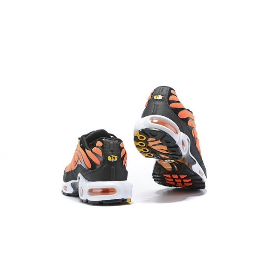 BQ4629-001 Män Air Max Plus Tn Svart Orange Skor