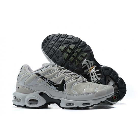 CU3454-002 Män Air Max Plus Tn Grå Svart Skor