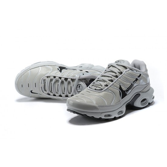 CU3454-002 Män Air Max Plus Tn Grå Svart Skor