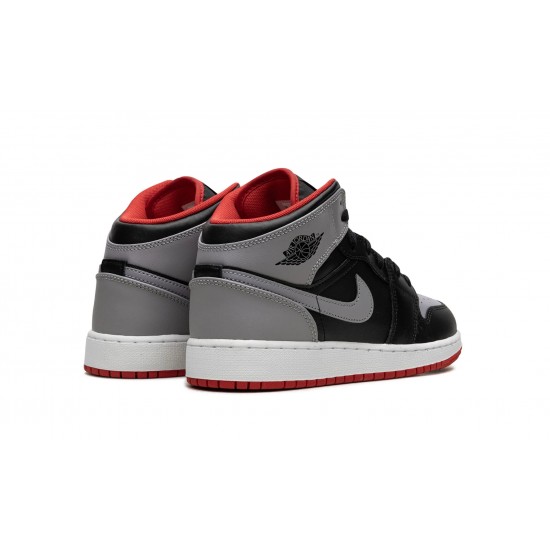 Nike Air Jordan 1 Mid Grundskola Black Grey Red DQ8423-006 Skor